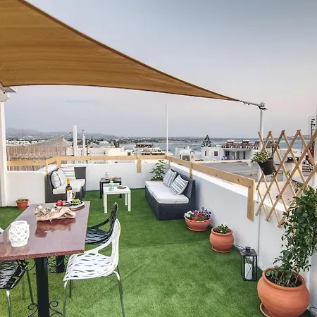 Folia Naxos 6 アパート